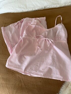 Brooks Brothers Pink & White Striped Camisole and Capri pants Pajama Set Size S